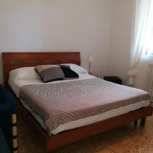 https://villa-galilei-rooms.it-tuscanyhotel.com